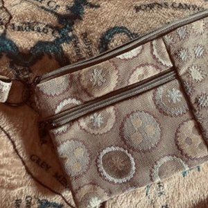 Maruca Floral Brown Beetle Wristlet